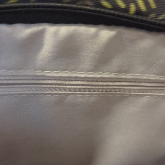 Baggallini Black and Yellow Crossbody Bag - Picture 5 of 6